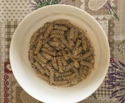 Fusilli al pesto di olive nere