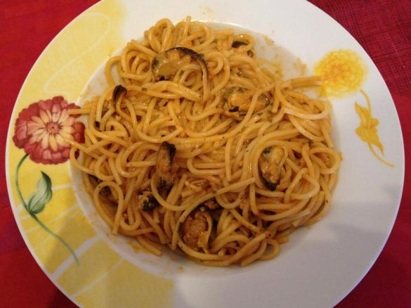 Spaghetti risottati con cozze surgelate