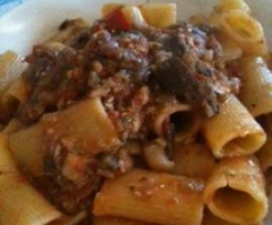 Pennette allo spada con melanzane e rosmarino