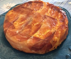 Timballo di tagliatelle e speck(La torta di pasta)