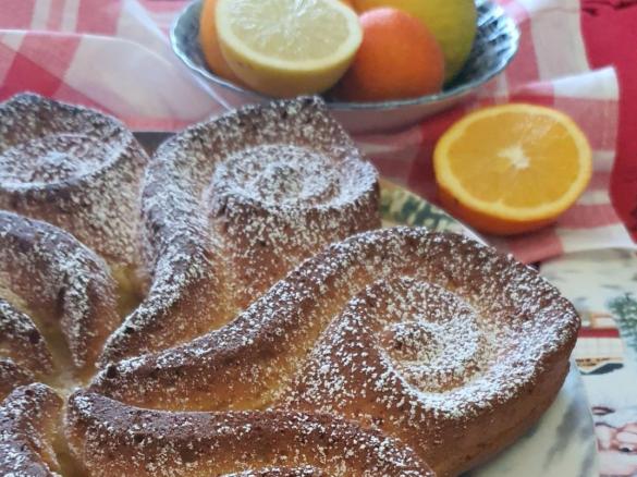 Torta stella agli agrumi