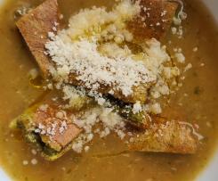 Brodo con pizza rustica