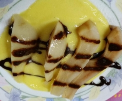 Pere con salsa alla vaniglia 