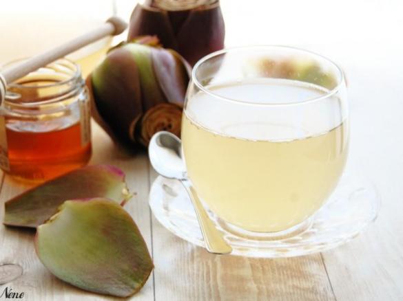 TISANA ALLE FOGLIE DI CARCIOFO CON LIMONE E MIELE