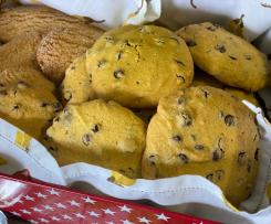 Cookies con farina di riso e gocce di cioccolato