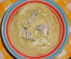 VELLUATA DI BROCCOLO ROMANESCO E GORGONZOLA PICCANTE