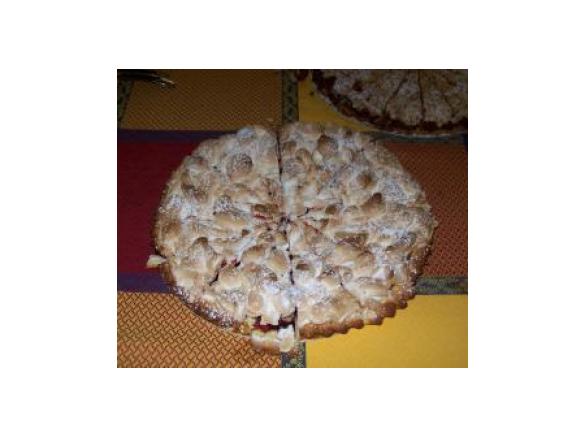 CROSTATA MERINGATA CON VISCIOLE