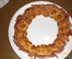 CORONA DI BIGNE' AL PROSCIUTTO