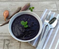 Variante della vellutata di carote nere