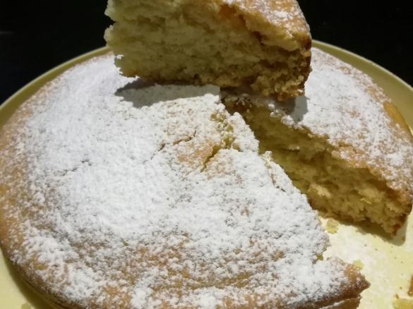 Torta di mele grattugiate