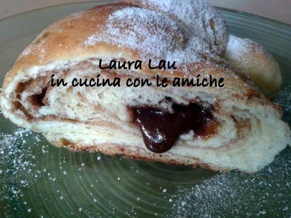 CORNETTI VARIEGATI ALLA NUTELLA DI LAURA LAU