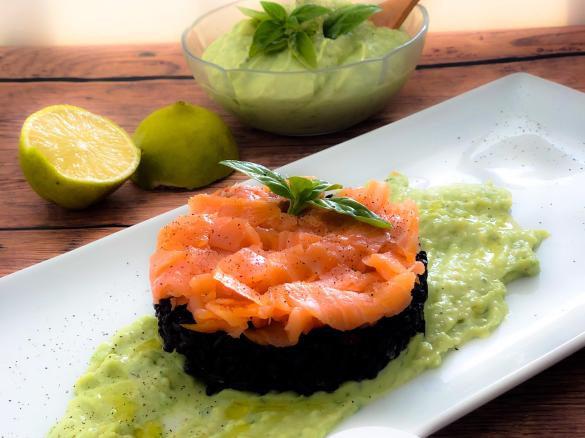 Riso Venere su salsa di avocado (Contest timballi di riso)