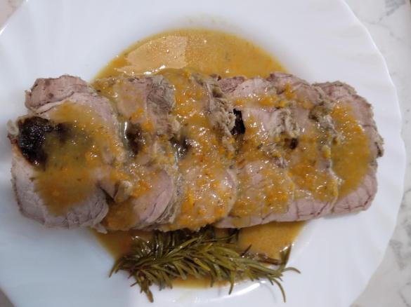 Filetto di maiale ripieno di prugne (alla birra senza glutine)