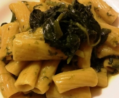 Tortiglioni risottati agli spinaci e curcuma