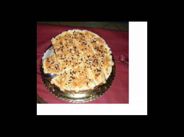 Semifreddo al mascarpone, amaretti, nocciole e gocce di cioccolato