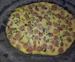 Frittata wurstel ed erba cipollina