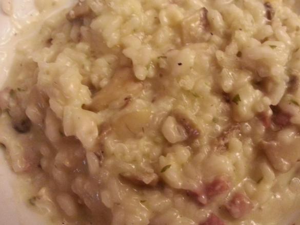 Risotto provola funghi e speck