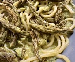 Spaghetti con pesto di asparagi