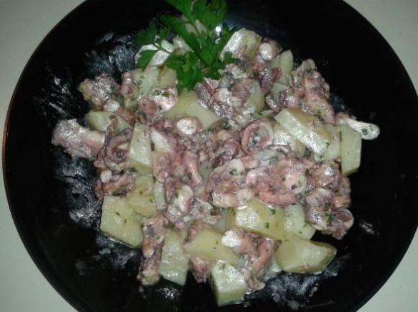 POLPO CON PATATE