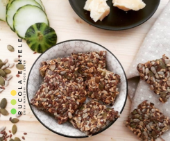 Keto crackers ai semi (vegan e glutenfree) senza farina