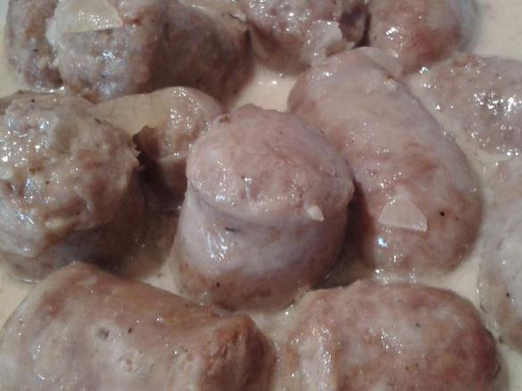 Salsicce al vino bianco