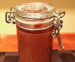 CREMA DI NOCCIOLE E CACAO