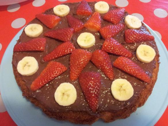Torta con crema al cacao (senza glutine)