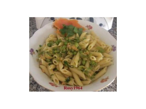 Pennette salmone, zucchine e piselli