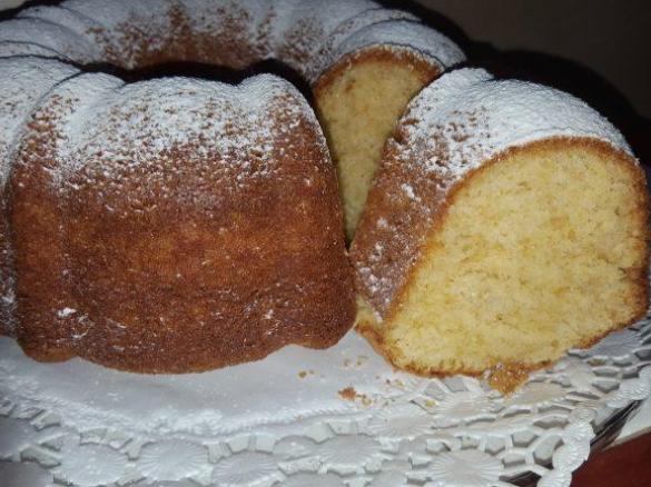 Ciambella limone e limoncello