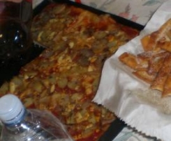 PIZZA GRAMMICHELESE CON SALSICCIA E CIPOLLA - APEMAIA31 -