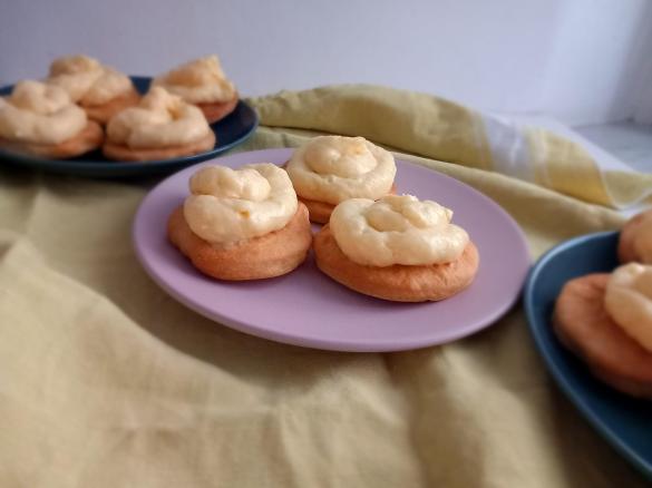 Pizzette dolci alla crema pasticcera