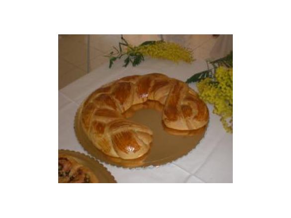 treccia di pan brioche ripiena