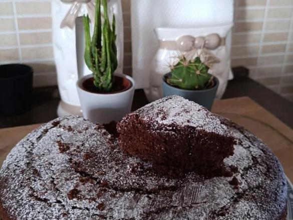 Torta al cioccolato LIGHT con le uova di Pasqua