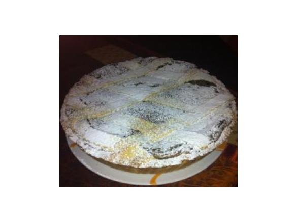 Crostata ricca di ricotta e crema pasticcera