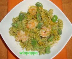Pasta con fave e mazzancolle al curry