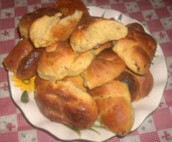 PANE SVEDESE ALLO ZAFFERANO(DOLCE DI SANTA LUCIA)