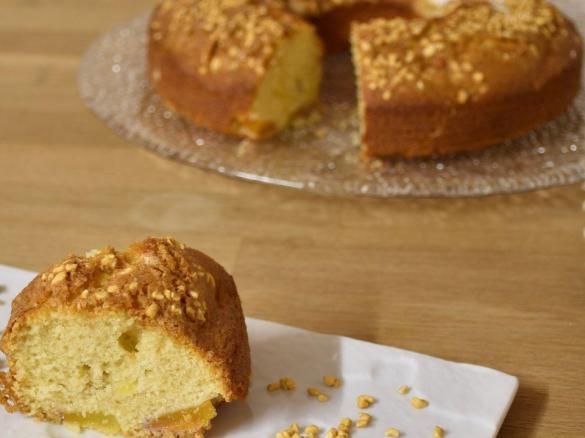 Ciambella alle pesche e nocciole "Contest pesche"