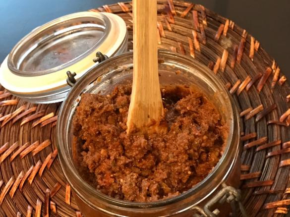 Paté di pomodori secchi sott'olio