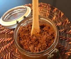 Paté di pomodori secchi sott'olio