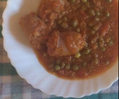 Salamine in umido con piselli 