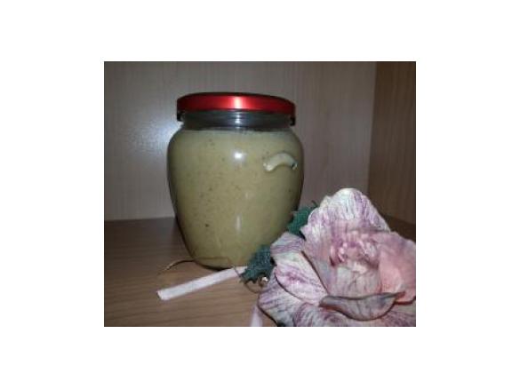 Crema bianca di nocciole