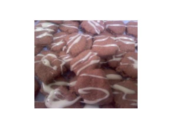 Biscotti al cacao e mandorle