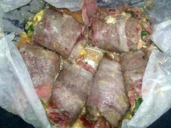 fagottoni  di carpaccio agli asparagi con patate