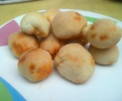 Piccoli panini con salame 'nduja e fontina