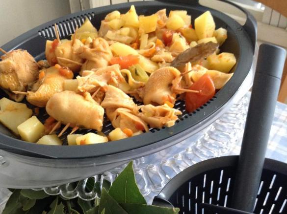 INVOLTINI DI TRIPPA  ALLA  PUGLIESE