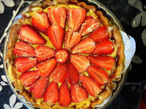 Crostata alle fragole e crema al limone veg