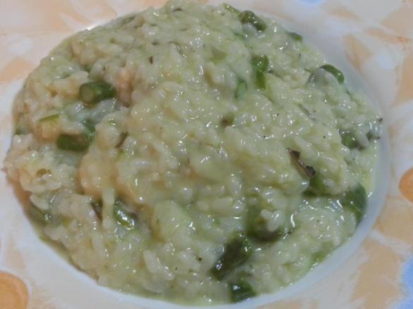 Risotto con asparagi e provola affumicata