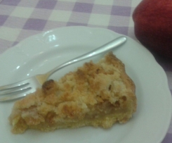 crostata di mele con le briciole