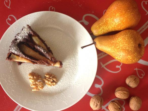 TORTA PERE, CIOCCOLATO E NOCI