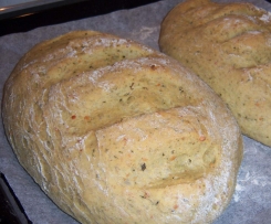 pane integrale al pesto